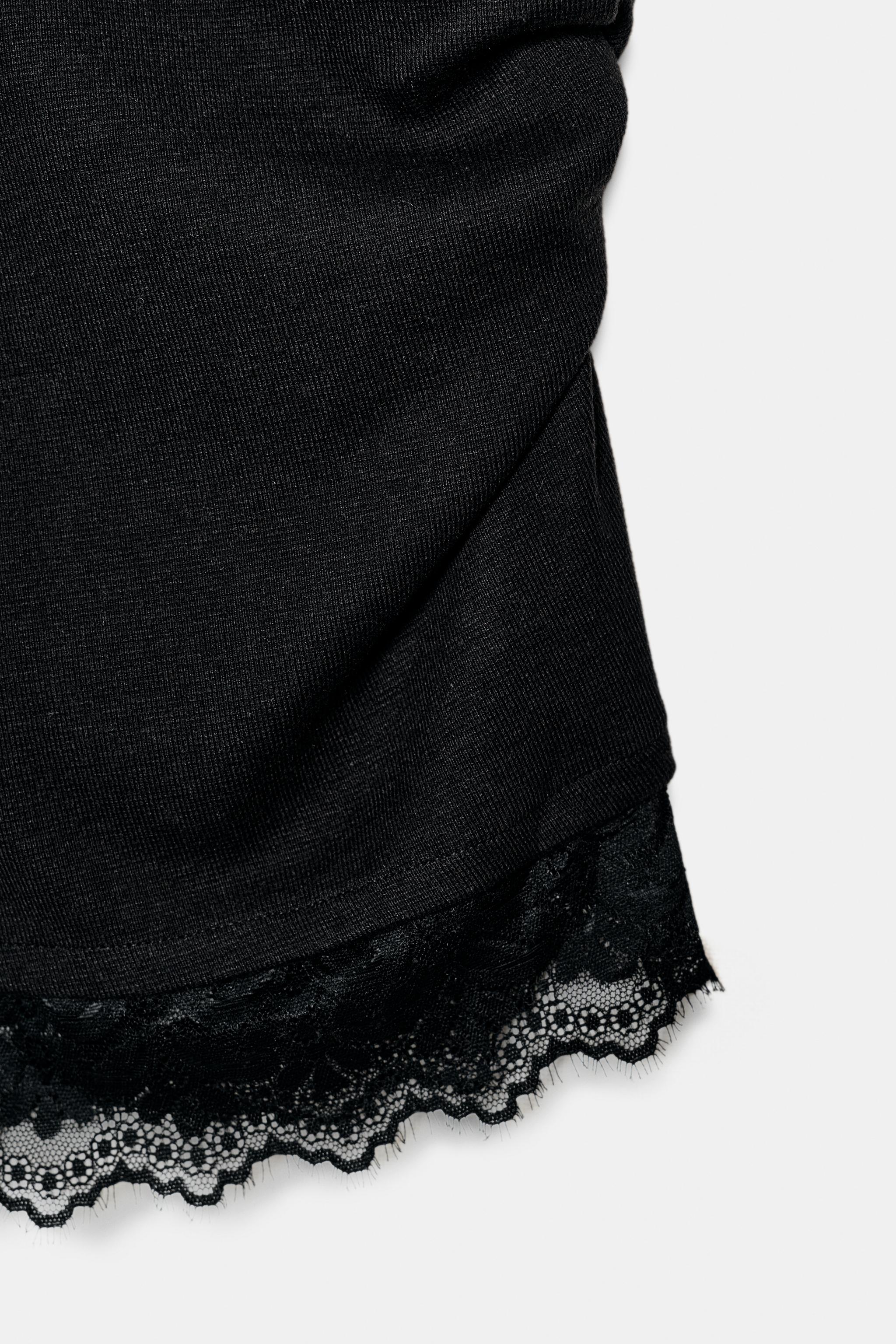 DRAPED LACE TOP